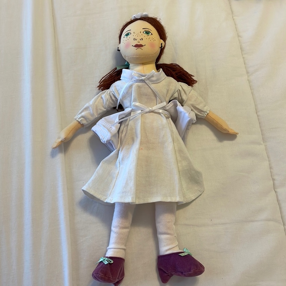 Vintage 1997  Collectible Soft Doll from Colonial Williamsburg